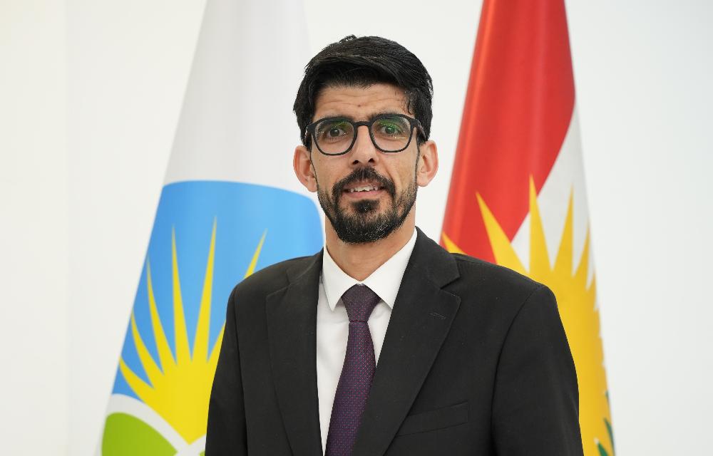 Aram Nebi Mahmoud (Aram Neqshin)